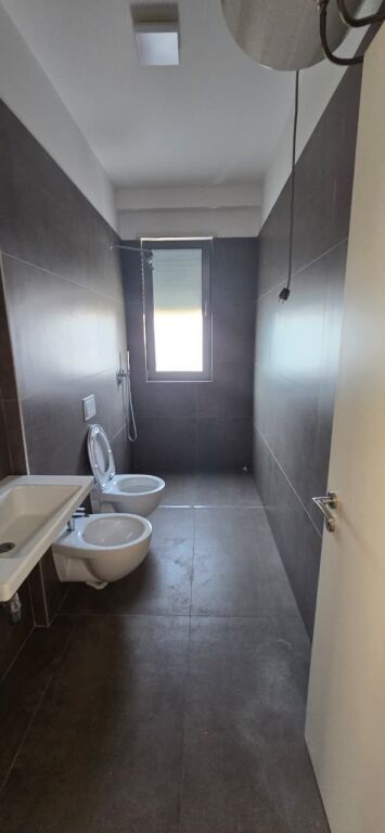 🏢 UFFICIO IN AFFITTO  📍 Centro – Via Mihal Duri