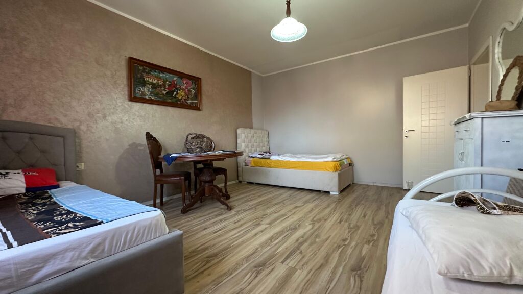 Apartment 3+1 for rent near the Faculty of Medicine