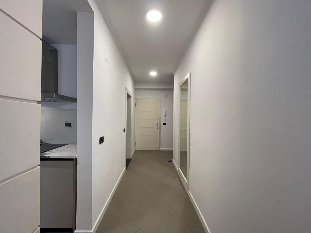 Apartament 2+1+2 me qira – Blloku i Librit Universitar