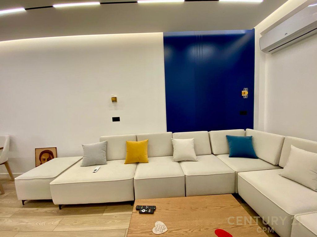 TEK KODRA E DIELLIT SHESIM SUPER APARTAMENT 2+1+2