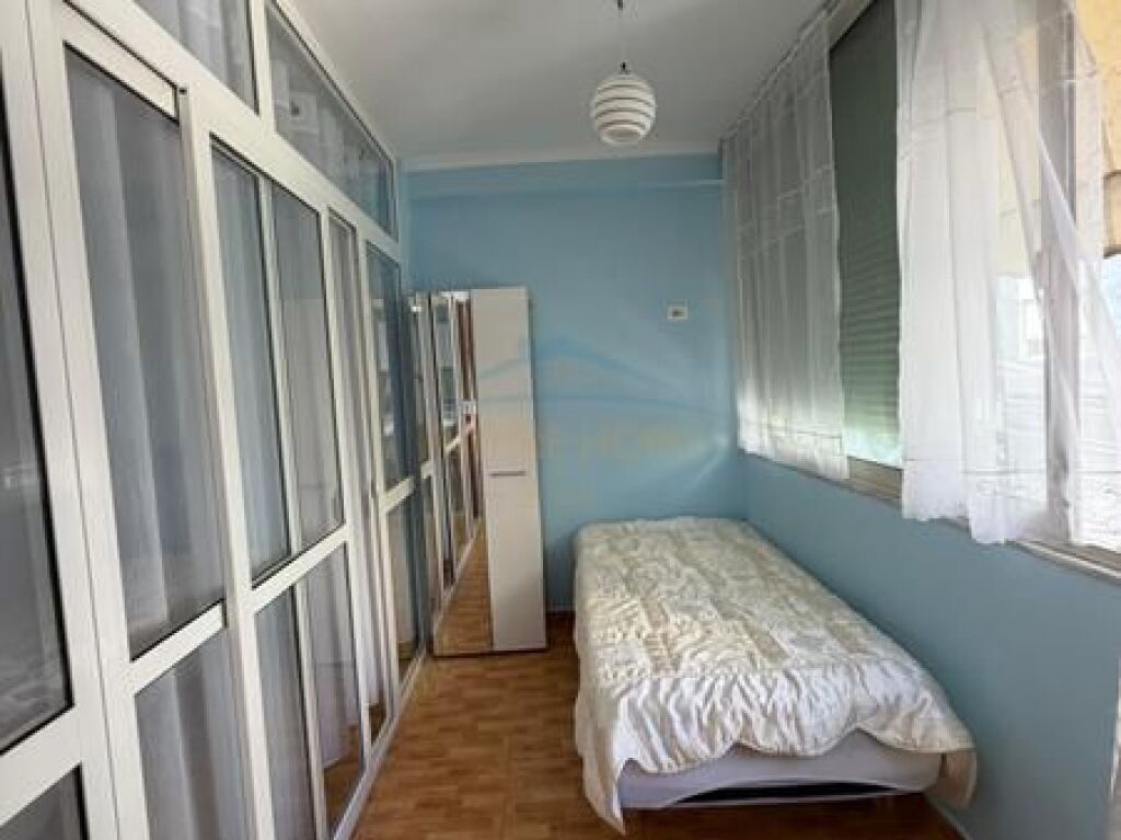 Affitto , Appartamento 2+1 , Via delle Barricate , Tirana