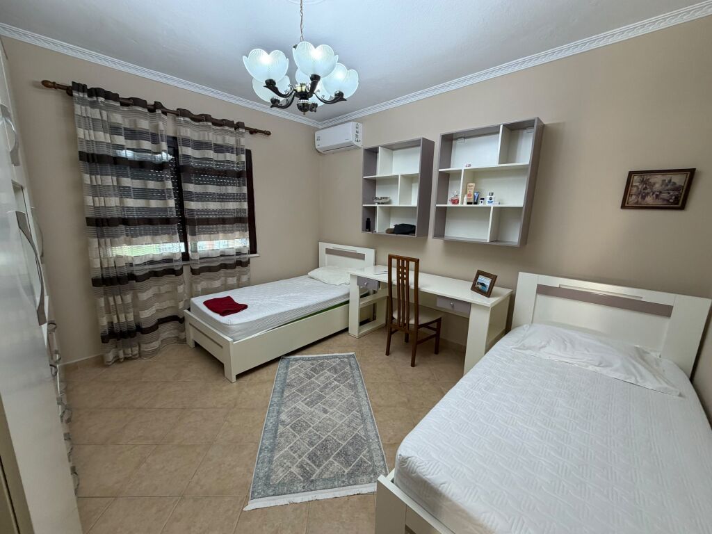 🏡 Apartament me qera 3+1 📍Blloku