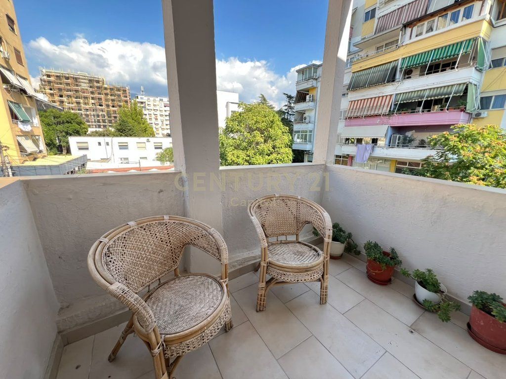 Apt 2+1+studio per qera te Ministria e Jashtme!