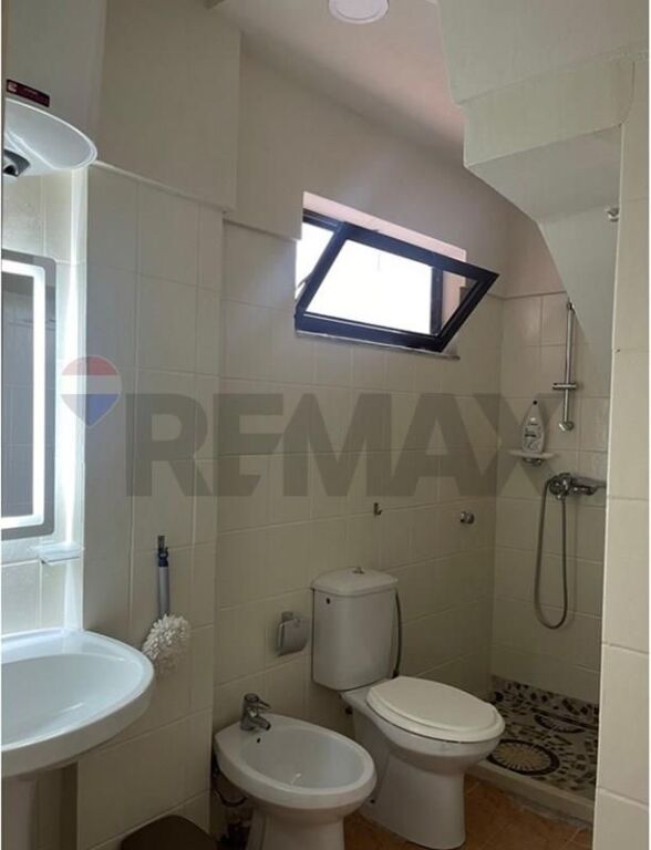 Apartament 1+1 me qira, Mine Peza