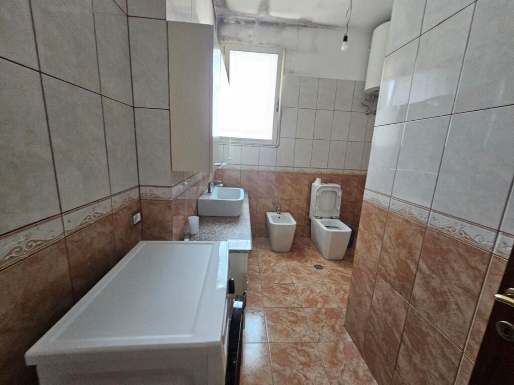 Apartament 2+1 per qira tek Kodra e Diellit.
