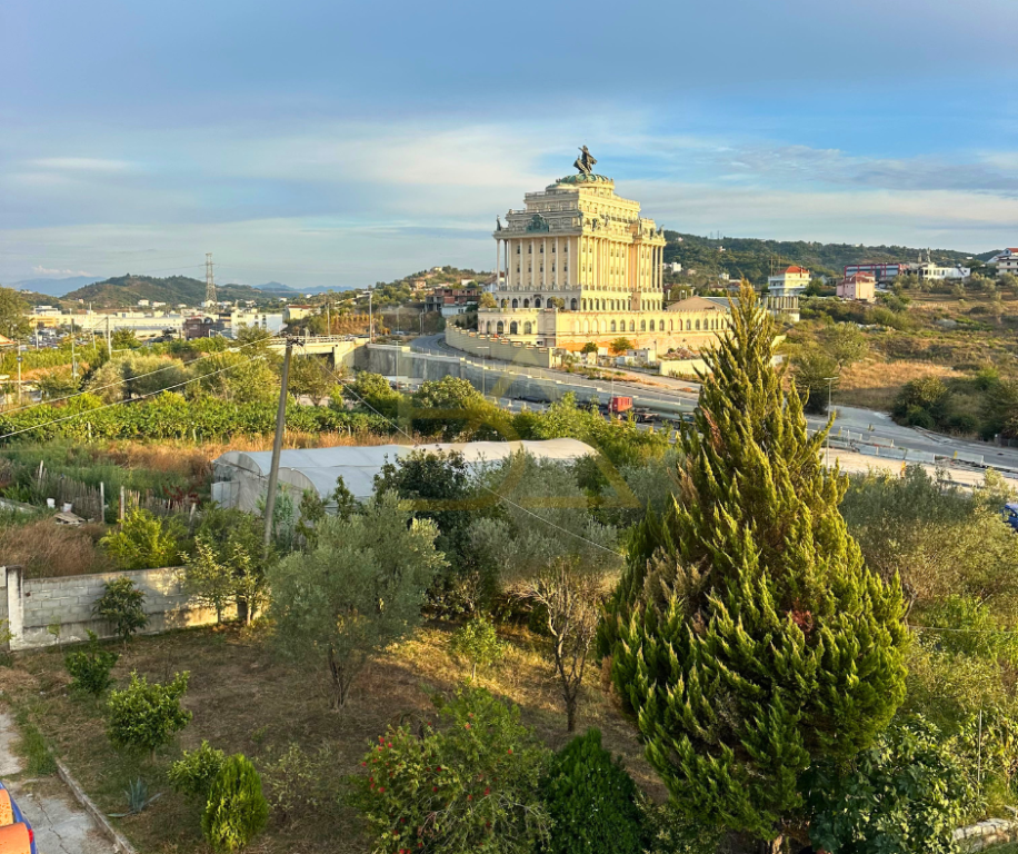 VENDITA DI EDIFICIO E TERRENO – KASHAR, TIRANA