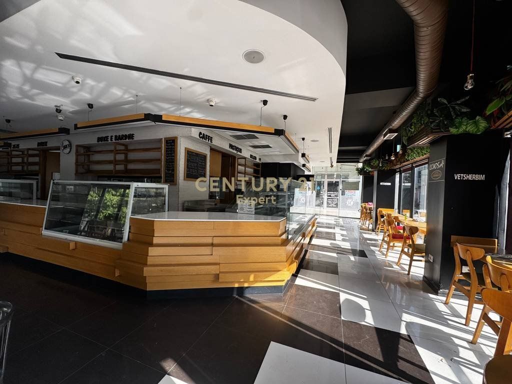 JAPIM ME QIRA DYQAN DHE AKTIVITET PER RESTAURANT, FURRE BUKE, PASTICERI