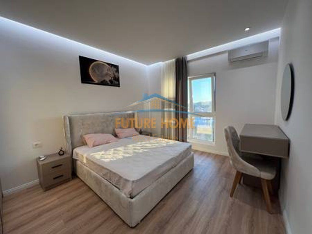 Shitet Apartament 2+1+2, Rruga Jordan Misja, Tiranë.
