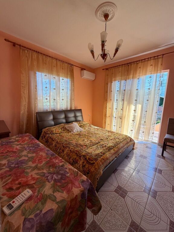 Qera | Shtëpi private 3 + 1 | Sauk | 600 €/muaj