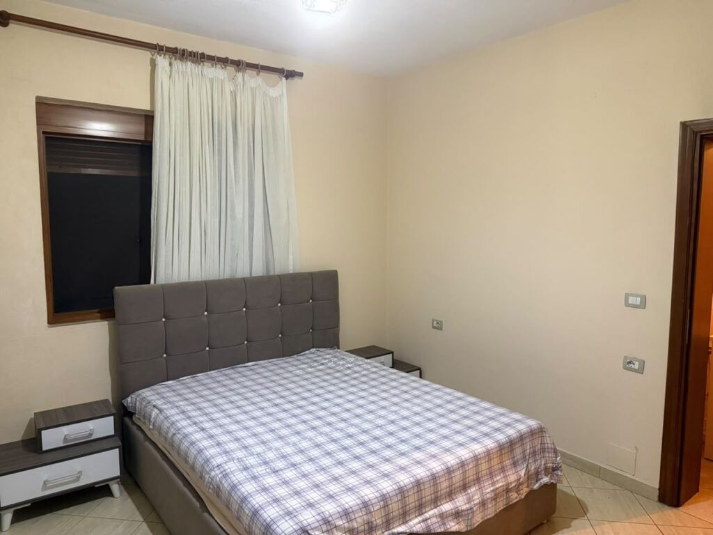 Apartament 2+1 per qira