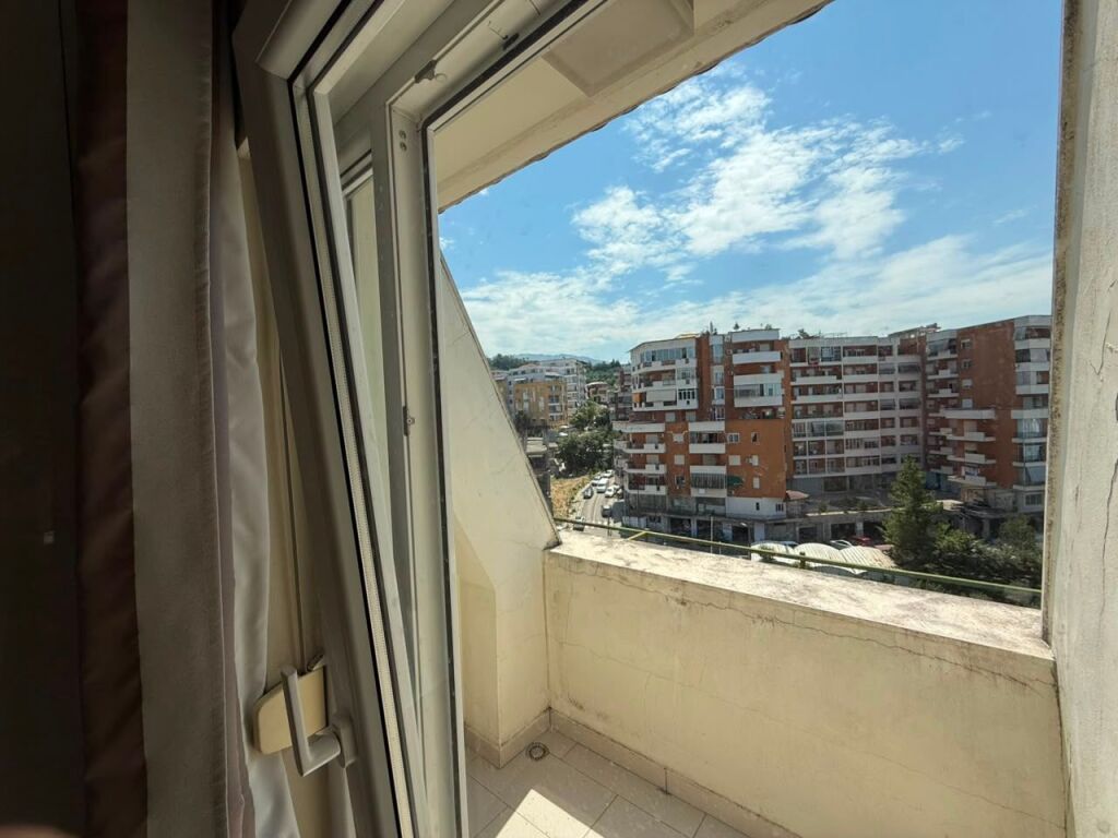 Appartamento 2+1+2+POSTO AUTO IN VENDITA- Fresk, Tirana- 220.000€