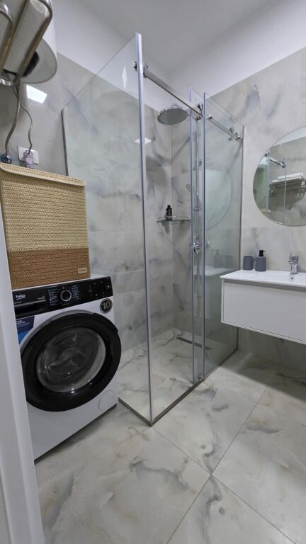 Jepet me qira apartament 2+1