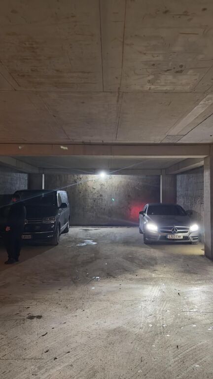 Qera | Garazhd | Rruga 5 Maji | 350 €/muaj