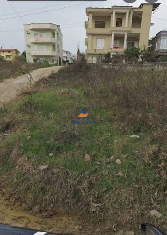 SHITET TOKE 469 M2 "RRUGA SIHIT GEGA, SHKOZE" 16.400.000 LEKE