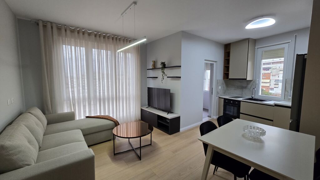 Apartament 1+1 me qira Ish tregu Elektrik