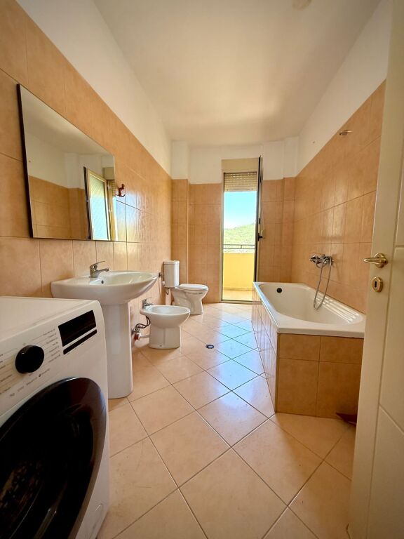 🏠📍Apartment for rent 2+1+2 at Riviera, Vlorë