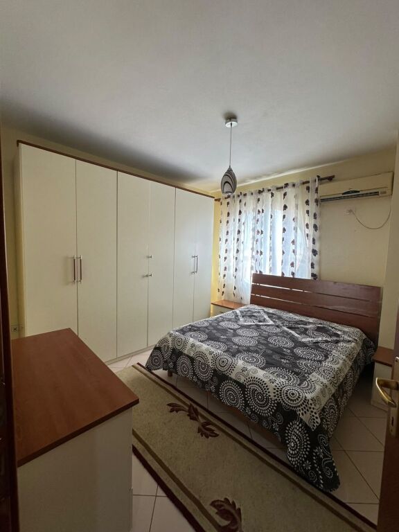 APARTAMENT 3+1 ME QIRA