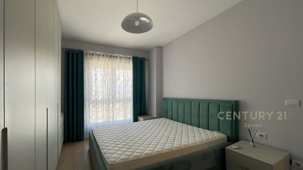 Apartament 1+1 per shitje te 5-Maji