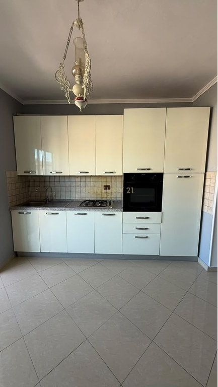 SHITET APARTAMENT 2+1+2 NE BULEVARD!