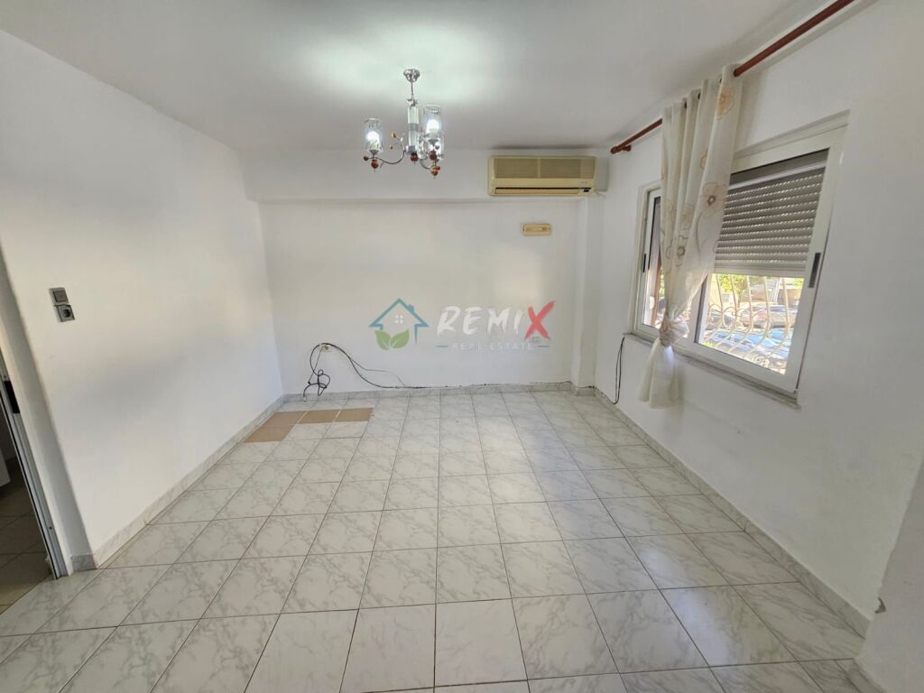 JEPET ME QERA APARTAMENT 1+1 PRANE DREJTORISE SE POLICISE,  DURRES