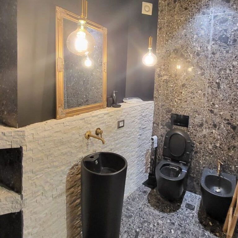🏡 JEPET ME QIRA VILË LUKSOZE ME PISHINË | DAIAS, TEG