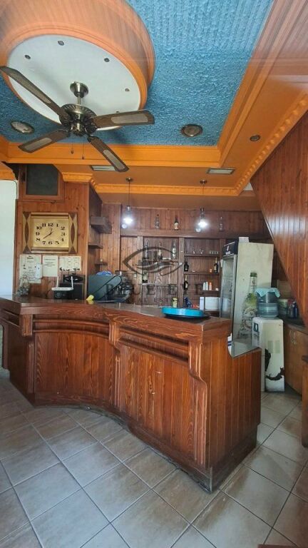JEPET BAR-KAFE ME QIRA – AFËR STADIUMIT, DURRËS!