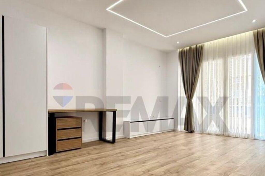Shitet super apartament 2+1 te Kopshti Zoologjik