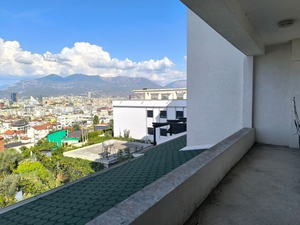 Apartament 2+1+2 per shitje kodra e diellit 128m2