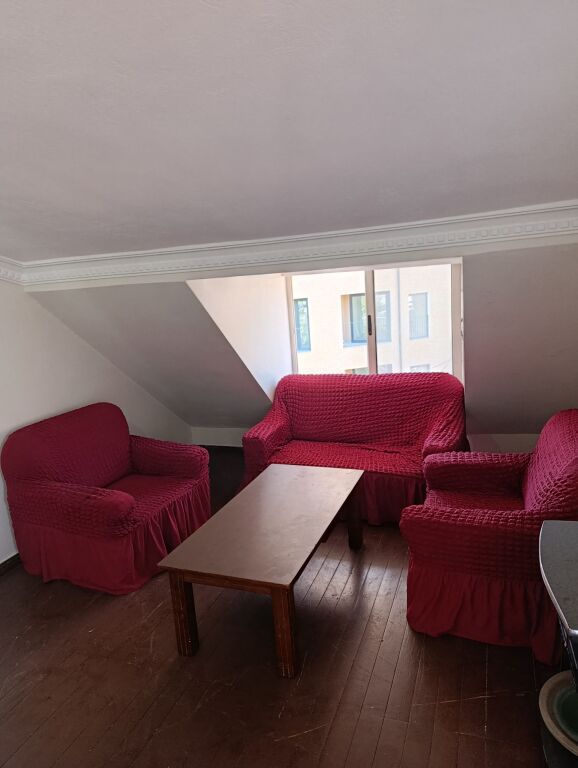 Rent | Shtëpi private 2 + 1 | Vilat Gjermane | 600 €/month