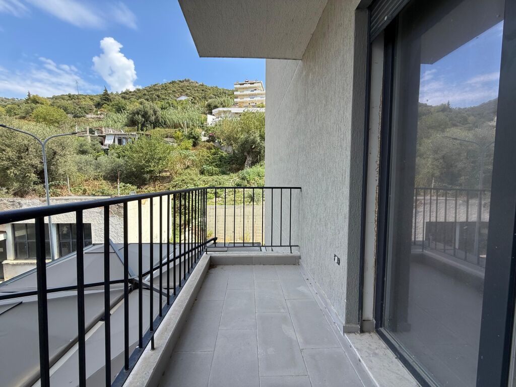 SHITET APARTAMENT 1+1 NE LUNGOMARE-VLORE
