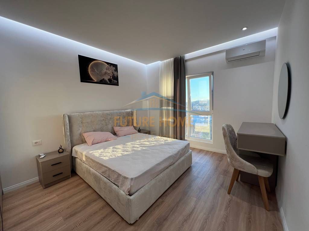 Apartamenti ndodhet tek Globe 3X, Rruga Jordan Misja, Tiranë