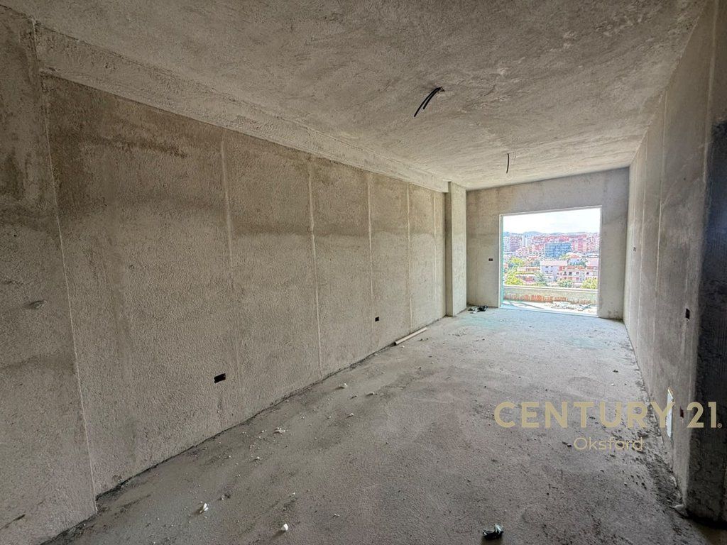 SHESIM APARTAMENT 1+1,TEK ISH FUSHA E AVIACIONIT! 122,880 €