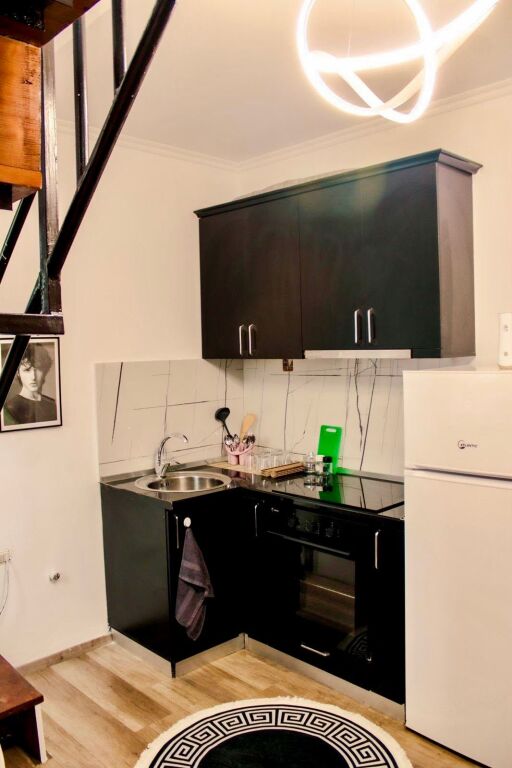 📣 QERA Apartament 1+1 (Duplex) 📍 Rruga e “Barrikadave” ✨