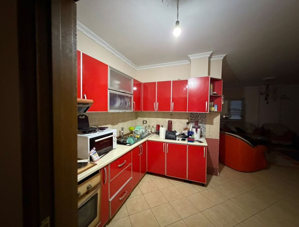 🏠 Apartment 2+1 for rent 📍 Area: Near the Terminal, Yellow Buildings, Casa Italia 🏢 Floor: 4 🛏️ Type: 2+1 💰 Price: 40,000 lek/month