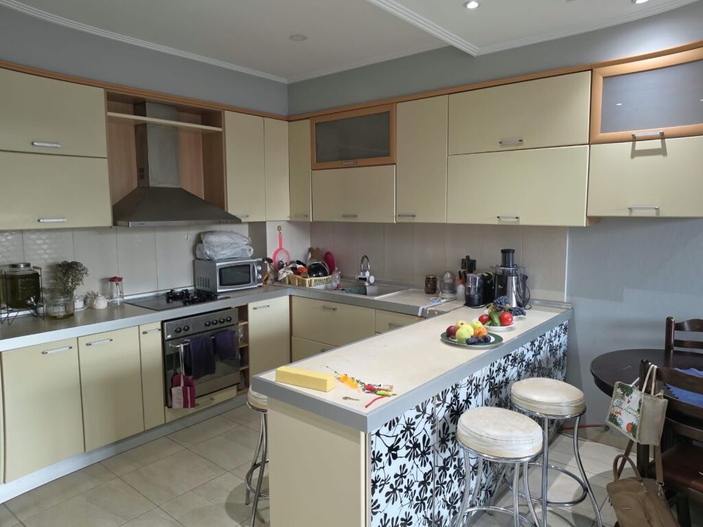 🏡 Apartament 2+1 me qera  📍 Astir, pranë Bohemit   💵 Çmimi: 50.000 Lekë muaj   