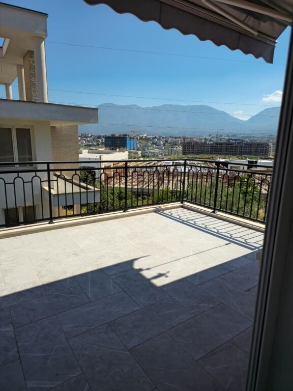 🏡 Villa in Affitto vicino a TEG