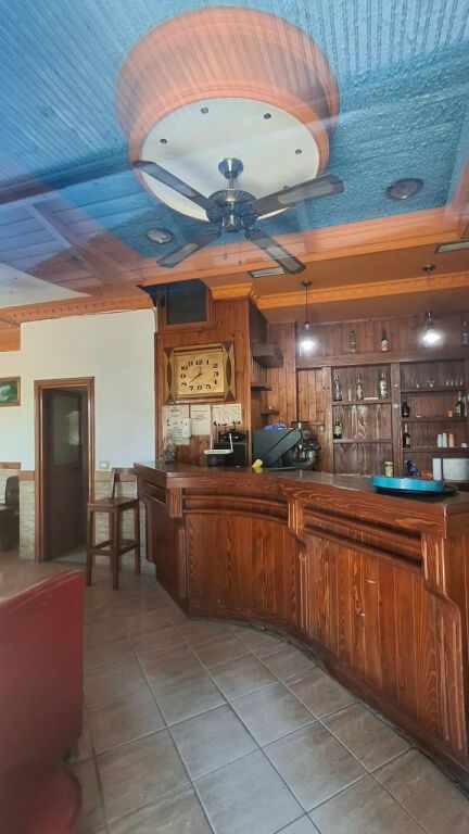 BAR-CAFFÈ IN AFFITTO – VICINO ALLO STADIO, DURRËS!