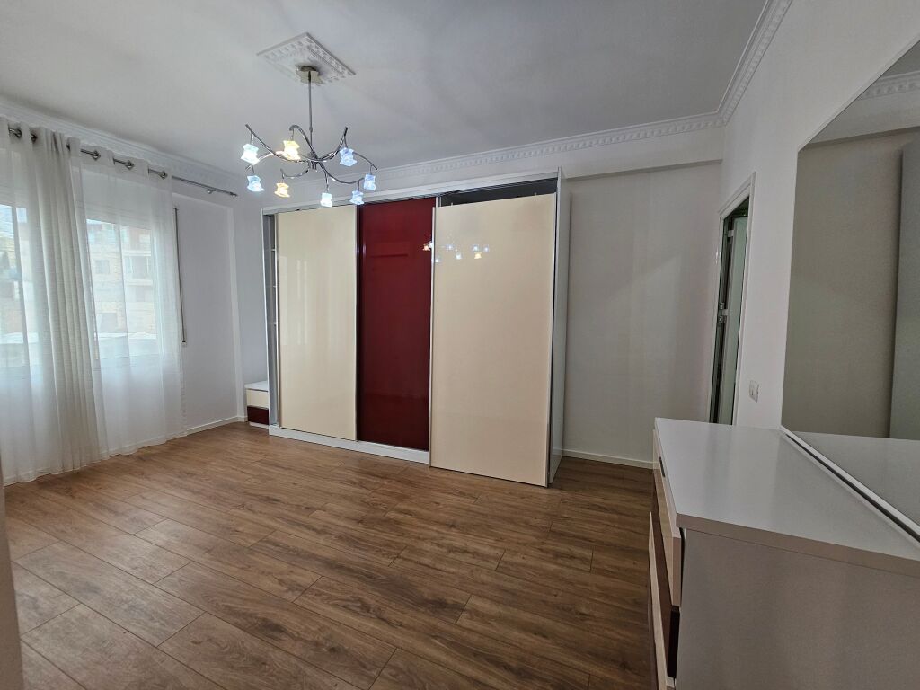 For sale 2 +1+2 near the Zoological Garden