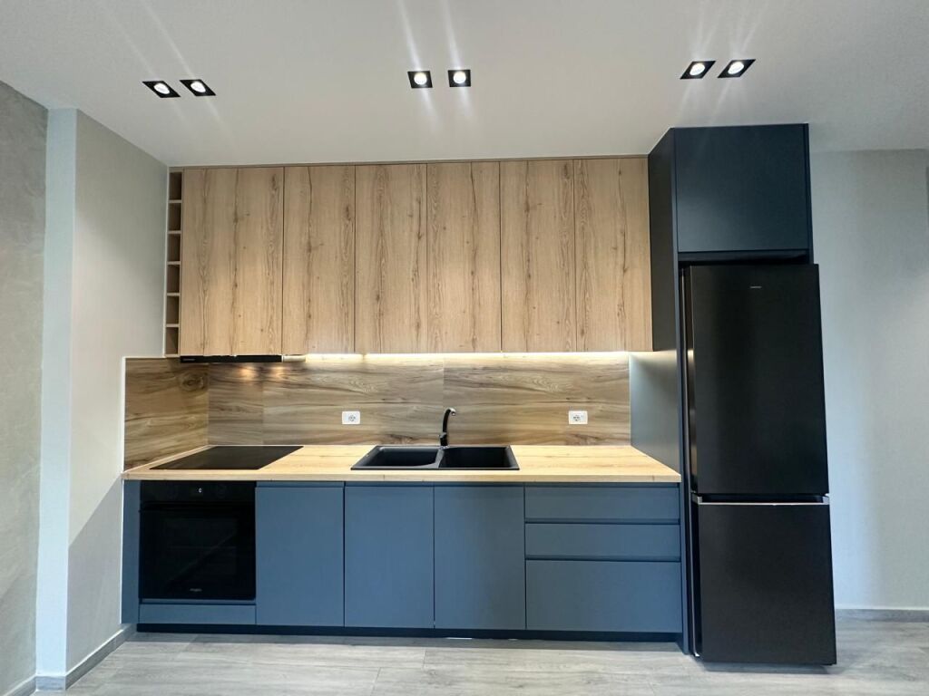 Apartament modern për qira afatgjatë Vlorë