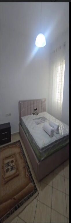 APARTAMENT ME QERA 1+1 KODRA E DIELLIT 50.000 LEKE FH-93523