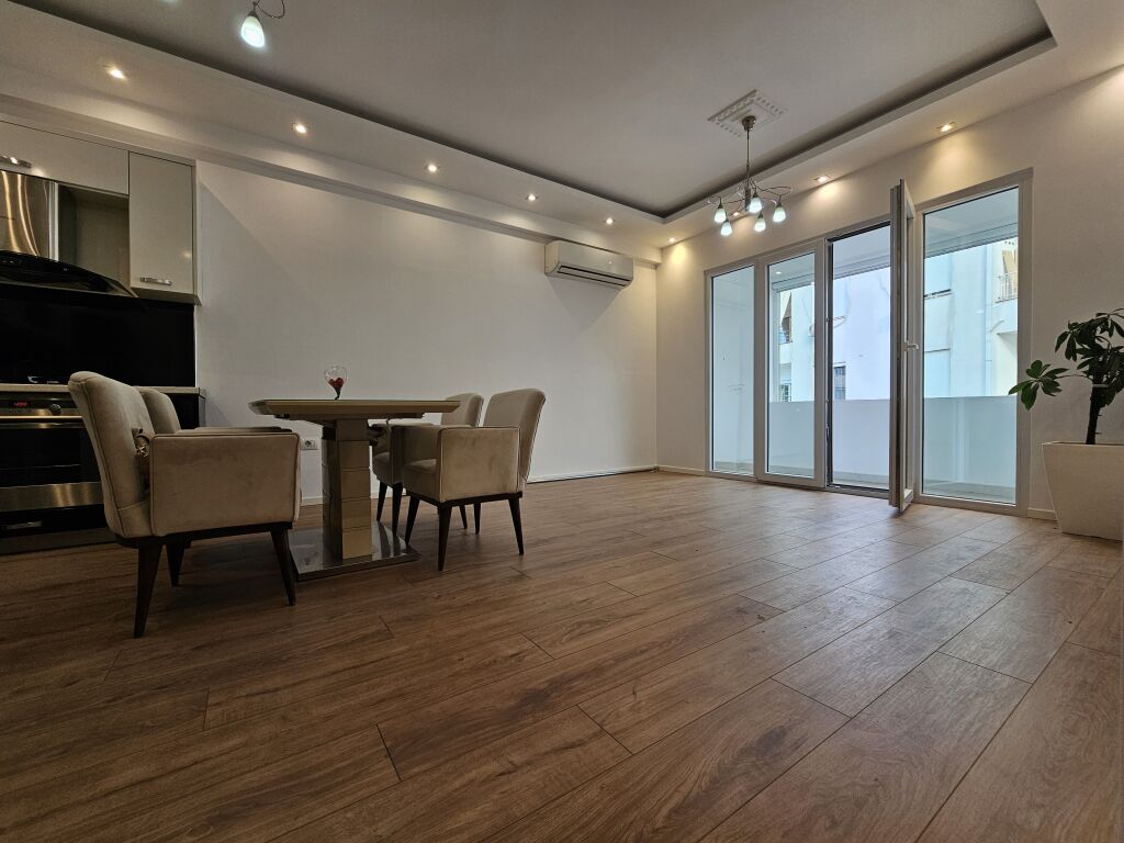 For sale 2 +1+2 near the Zoological Garden