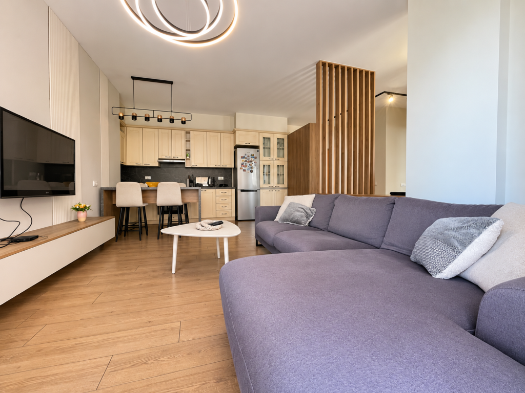 Qera, Apartament 2+1, Tregu Elektrik, Tiranë.