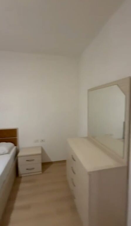 JEPET ME QIRA | APARTAMENT 1+1 + PARKIM – GREEN CITY 📍