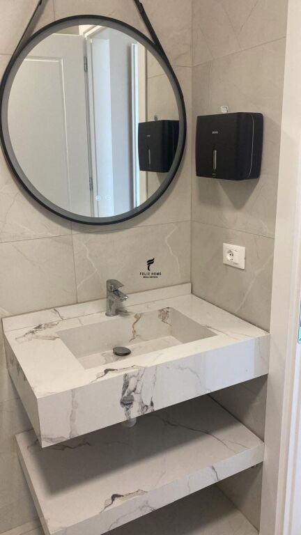 UFFICIO IN AFFITTO 120 M2 VISTA LAGO 160.000 LEKE FH-93575