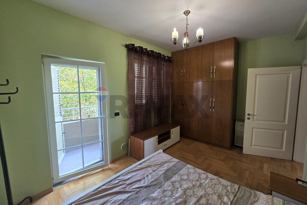 Villa su 2 piani in affitto a Paskuqan