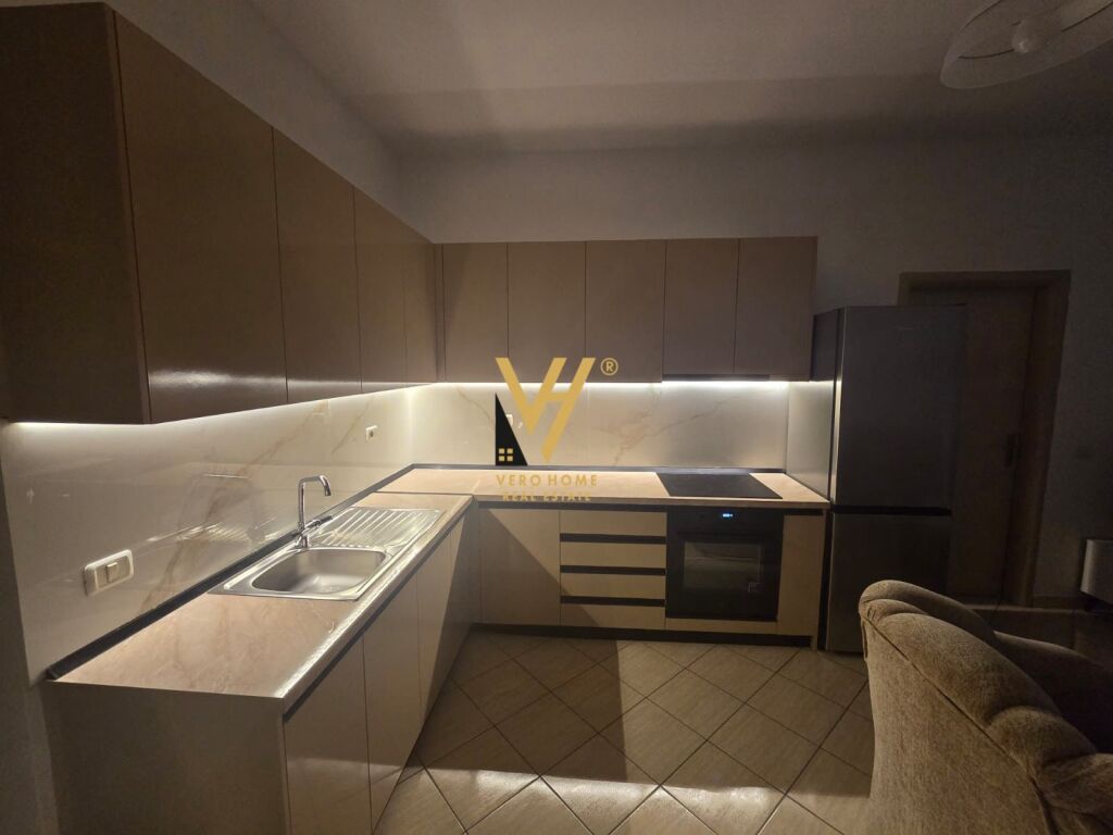 JEPET APARTAMENT 1+1+BLK ME QERA TEK KODRA E DIELLIT 50.000 LEKE