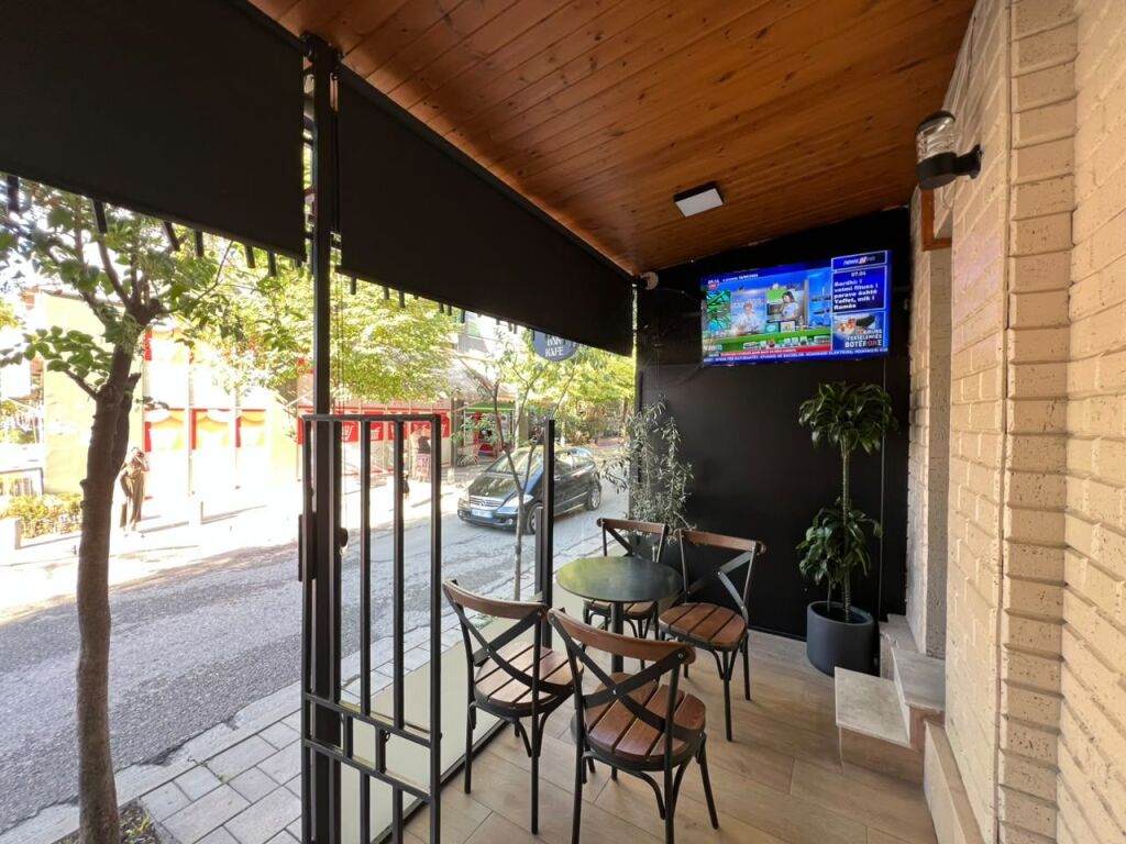 For rent a premises with an area of 50 m², located on floor 0, next to “Idriz Dollaku” street, in the Ali Demi area, Tirana.