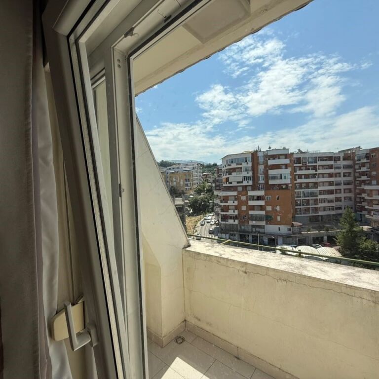 Apartment 2+1+2+PARKING SPACE FOR SALE- Fresk, Tirana- 220,000€