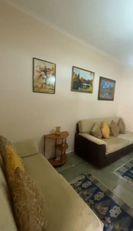ME QIRA APARTAMENT 2+1 - SHESHI UILLSON, TIRANE