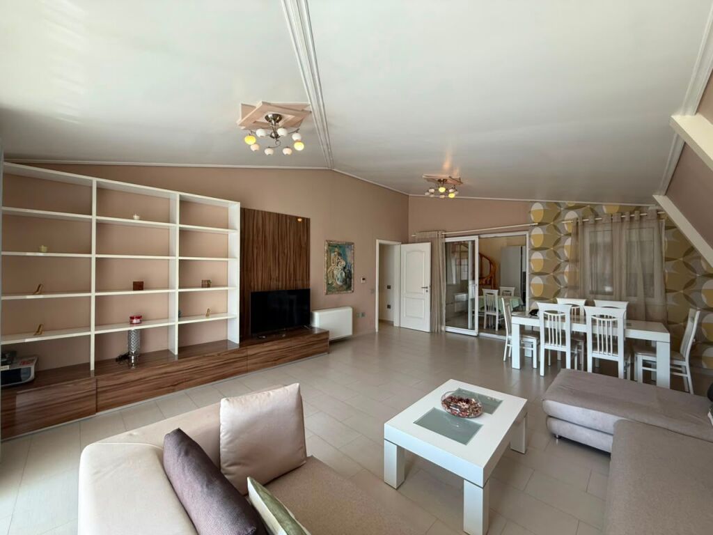 Appartamento 2+1+2+POSTO AUTO IN VENDITA- Fresk, Tirana- 220.000€